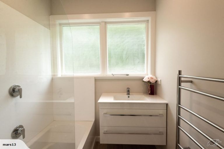 Photo of property in 11 Morgan Place, Tawa, Wellington, 5028