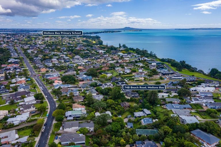 Photo of property in 74b Beach Road, Mellons Bay, Auckland, 2014
