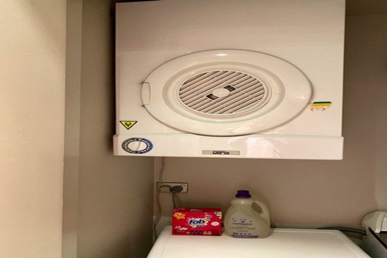 Photo of property in Piermont Apartments, 4e/82 Cable Street, Te Aro, Wellington, 6011