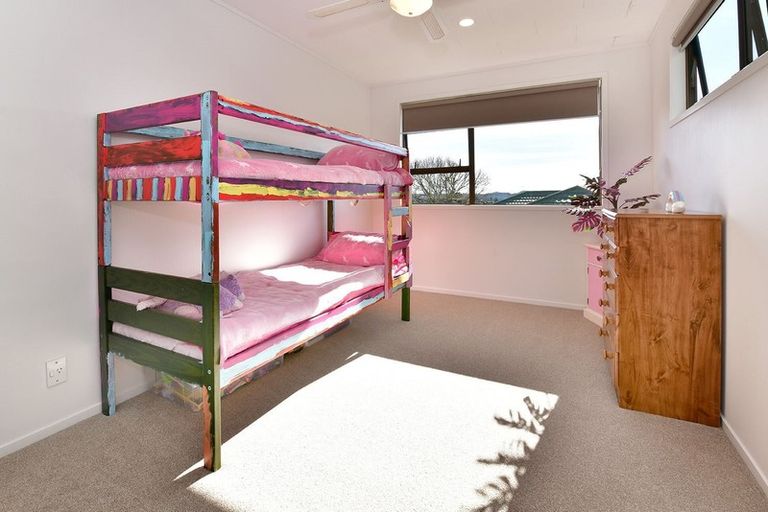 Photo of property in 32a Gilshennan Valley, Red Beach, 0932