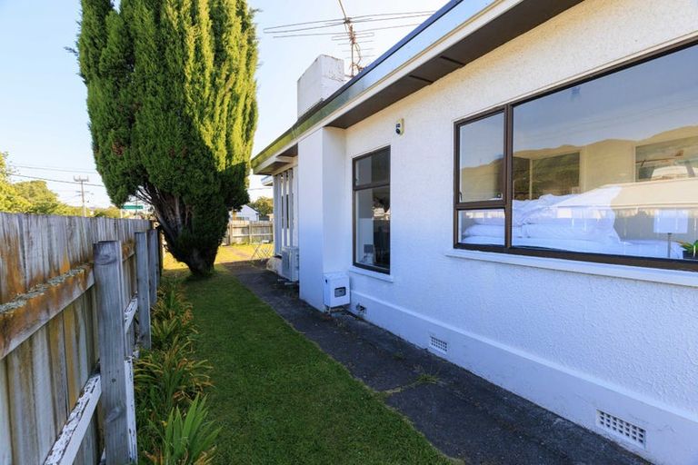 Photo of property in 23 Meadows Avenue, Waiwhetu, Lower Hutt, 5010