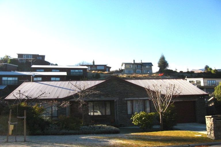 Photo of property in 5 Mcdonnell Road, Arrowtown, 9302