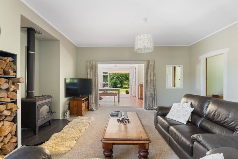 Photo of property in 1406 Queen Charlotte Drive, Linkwater, Picton, 7281
