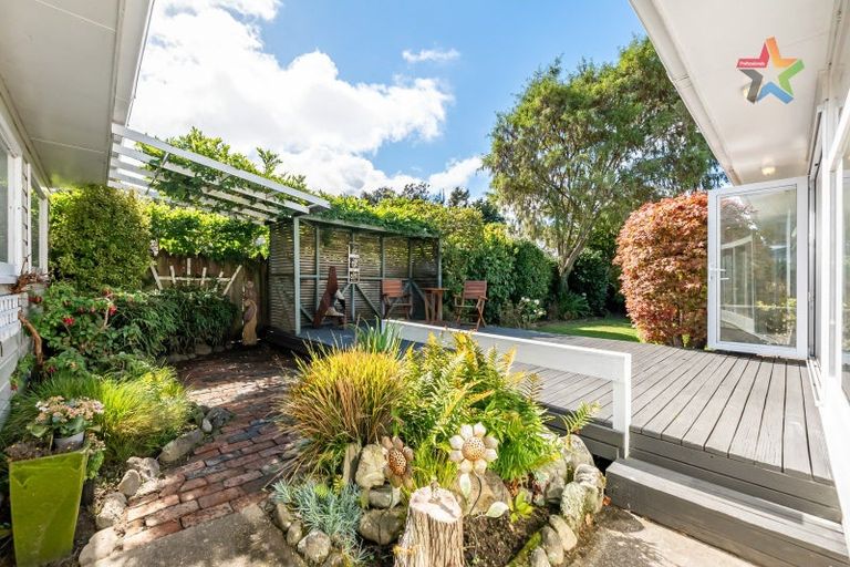 Photo of property in 7 Flavia Grove, Clouston Park, Upper Hutt, 5018