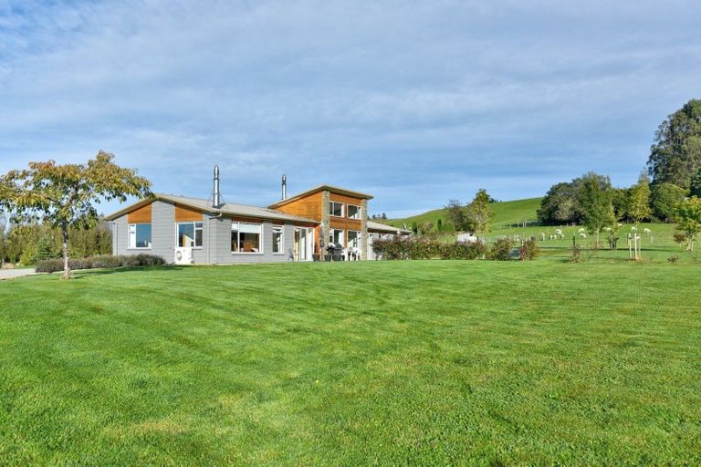 Photo of property in 62 Bowmar Road, Waimumu, Gore, 9774