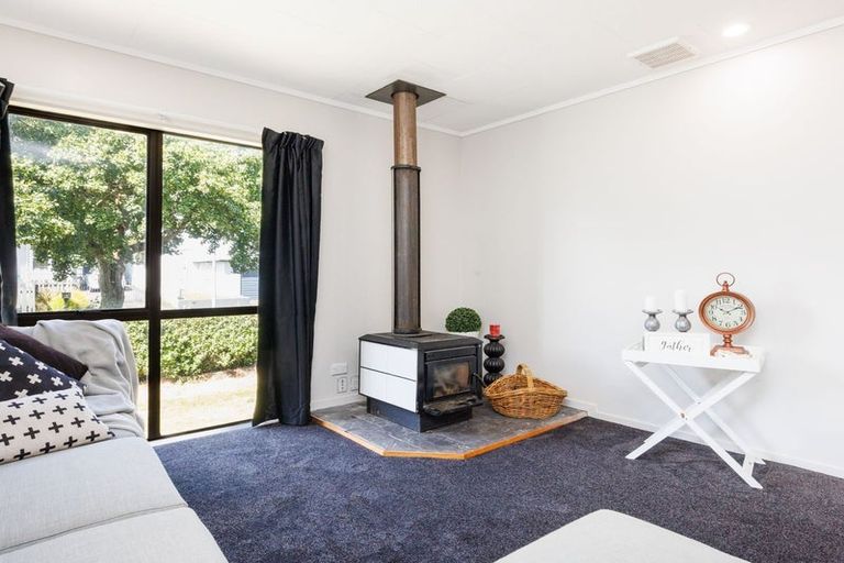 Photo of property in 4 Ngarimu Street, Roslyn, Palmerston North, 4414