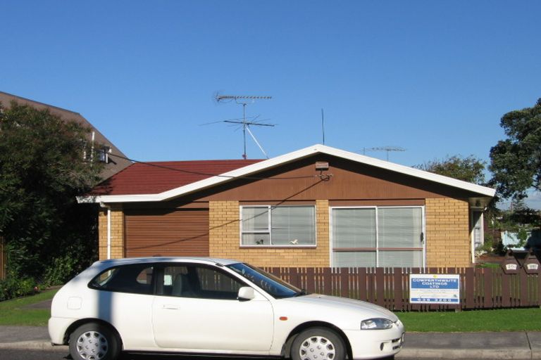 Photo of property in 20c Riverside Road, Orewa, 0931