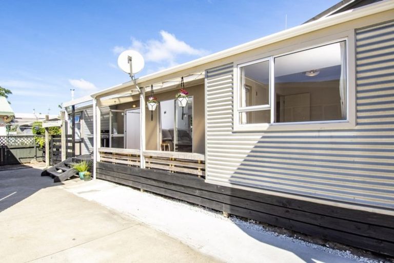 Photo of property in 46d Percy Road, Papamoa Beach, Papamoa, 3118