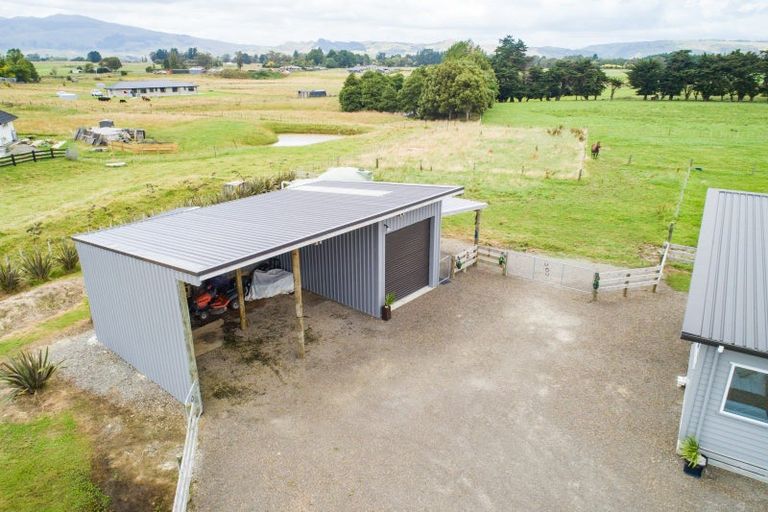 Photo of property in 33 Meavy Lane, Ashhurst, Palmerston North, 4470