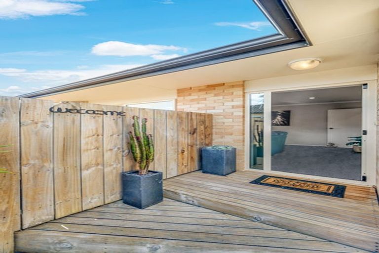 Photo of property in 25 Drake Street, Howick, Auckland, 2014