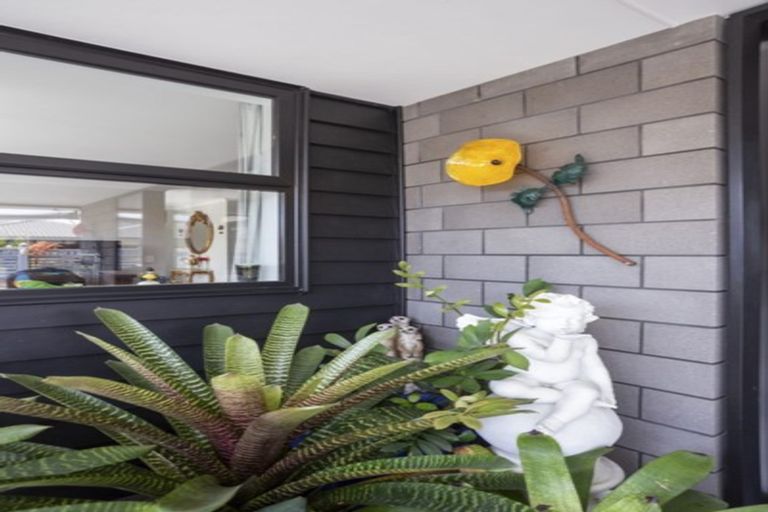 Photo of property in 4 Maniaroa Drive, Katikati, 3129