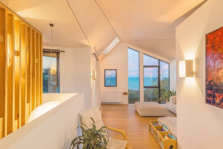 Photo of property in 155 Richmond Hill Road, Richmond Hill, Christchurch, 8081