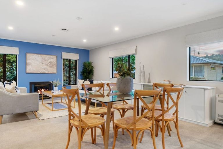 Photo of property in 1 Castleview Lane, Heathcote Valley, Christchurch, 8022