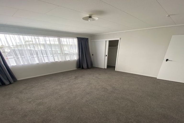 Photo of property in 113 Featherston Street, Palmerston North, 4410
