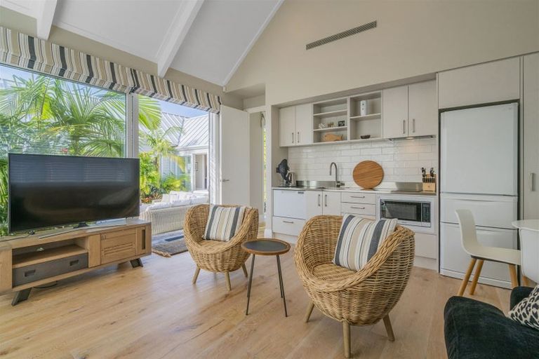 Photo of property in 14 Bay View Terrace, Tairua, 3508