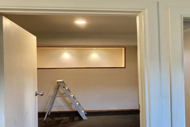 Photo of property in 14 Lanigan Street, Birkdale, Auckland, 0626