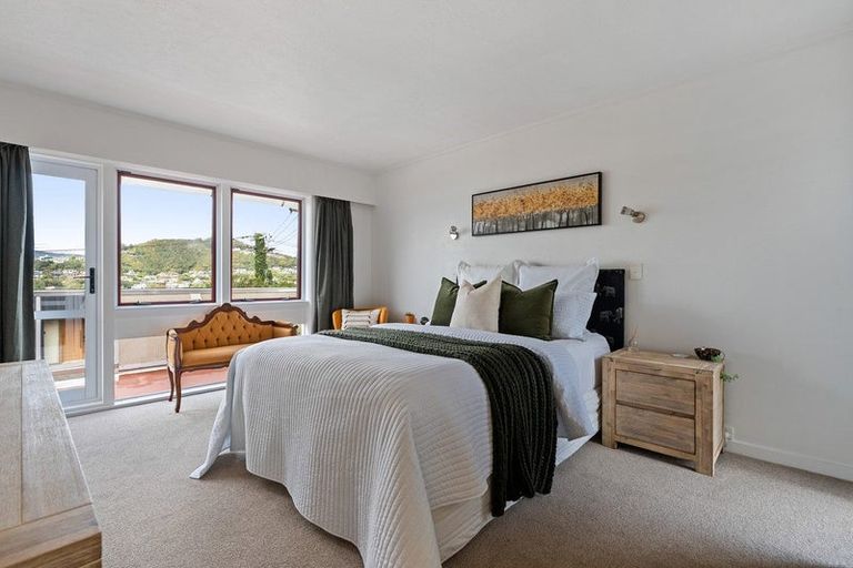 Photo of property in 81 Seaview Road, Paremata, Porirua, 5024