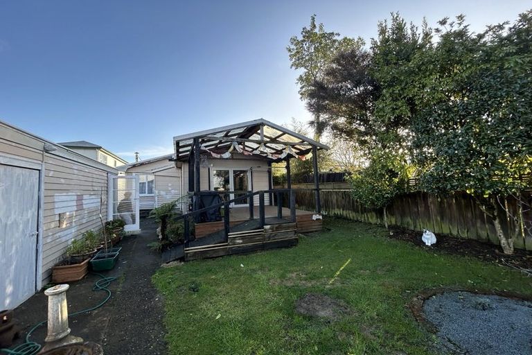 Photo of property in 77a Russell Street, Westport, 7825