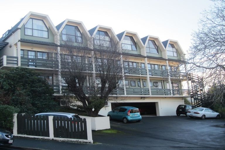 Photo of property in 93 Queen Street, North Dunedin, Dunedin, 9016