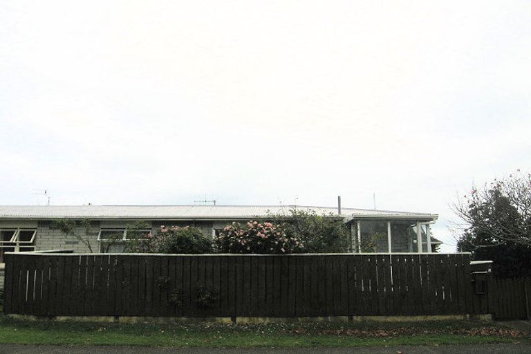 Photo of property in 2a Teoti Street, Paraparaumu Beach, Paraparaumu, 5032