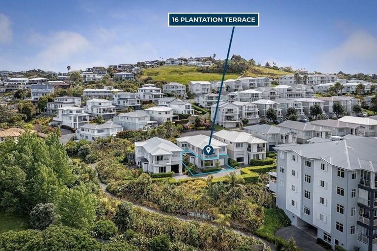 Photo of property in 16 Plantation Terrace, Orewa, 0931