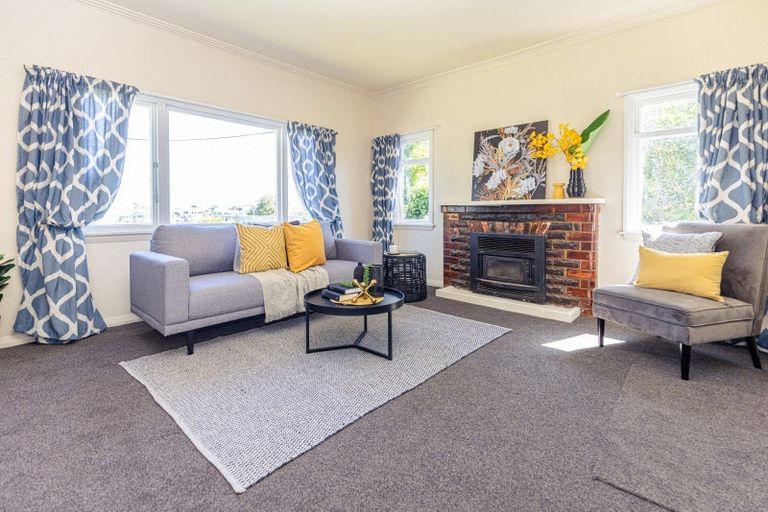 Photo of property in 230 Heads Road, Gonville, Whanganui, 4501
