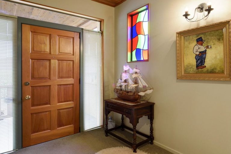 Photo of property in 17 Walters Bluff, Atawhai, Nelson, 7010