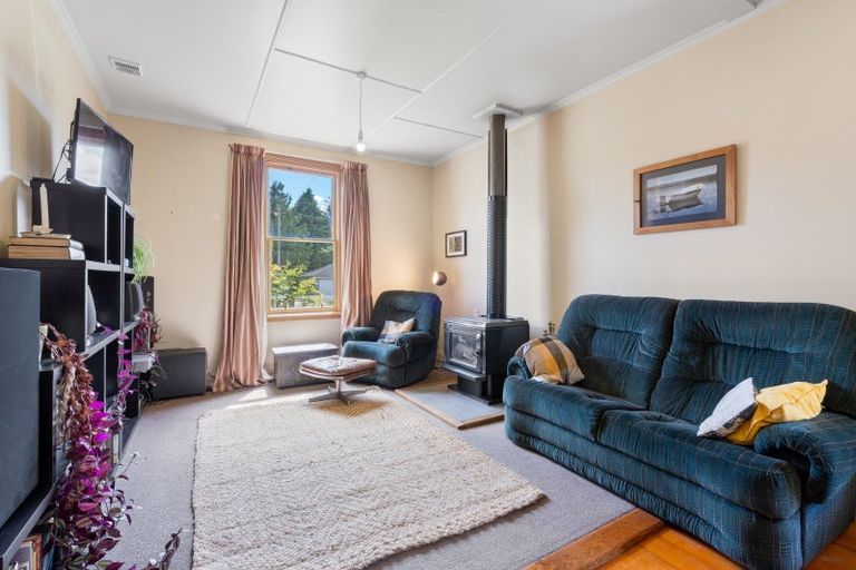 Photo of property in 18 Campbelton Street, Lawrence, 9532