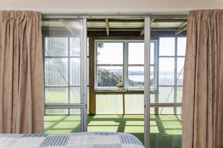 Photo of property in 5114 Te Araroa Road, Hicks Bay, Tikitiki, 4087