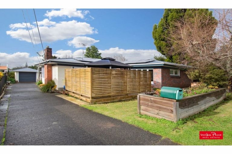 Photo of property in 40 Tui Crescent, Maunu, Whangarei, 0110