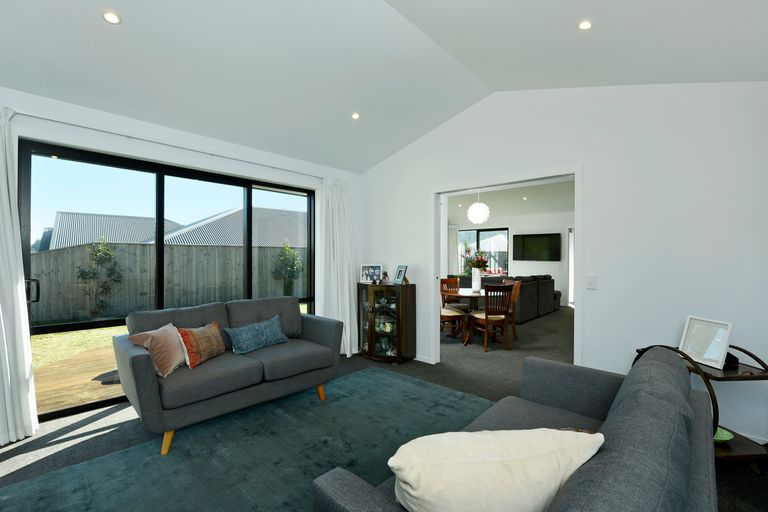 Photo of property in 70 Sanctuary Drive, Stoke, Nelson, 7011