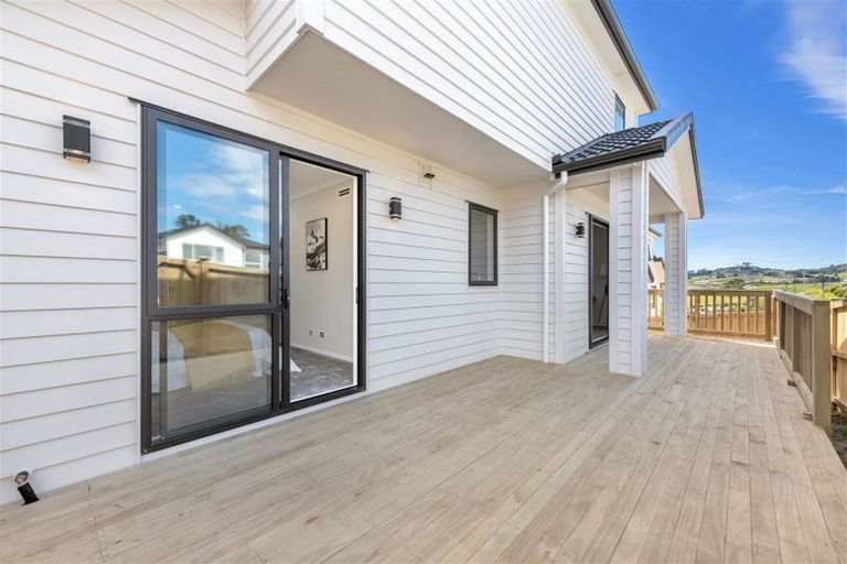 Photo of property in 4 Glann Lane, Flat Bush, Auckland, 2019