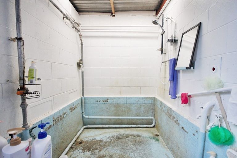 Photo of property in 8c Seddon Street, Glenholme, Rotorua, 3010