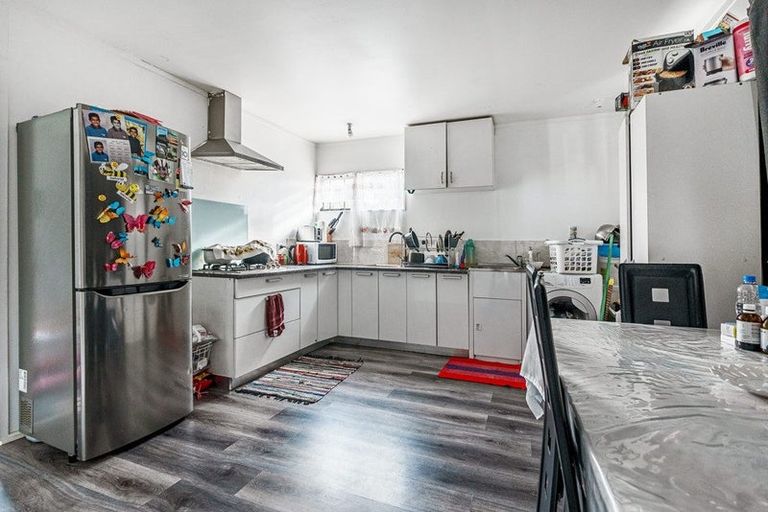 Photo of property in 42 Buckland Road, Mangere East, Auckland, 2024