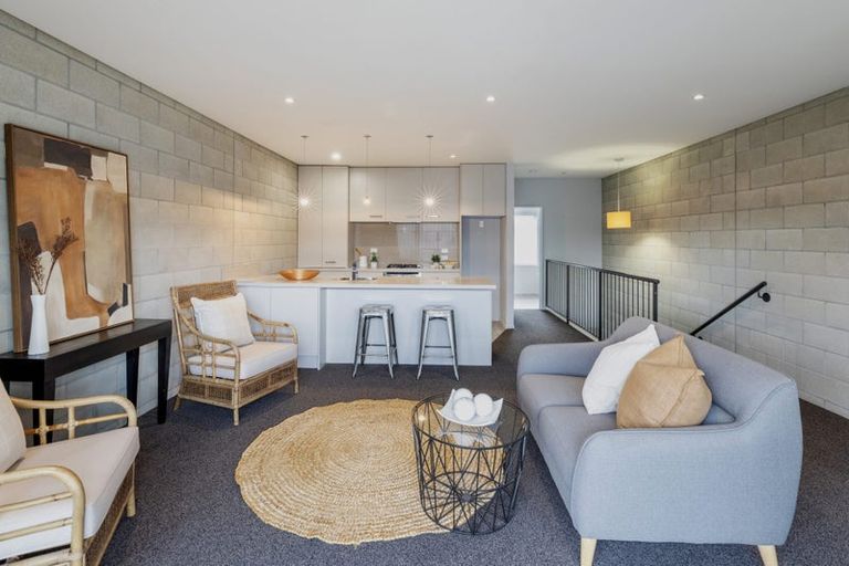 Photo of property in 2/24 Dickens Street, Addington, Christchurch, 8024