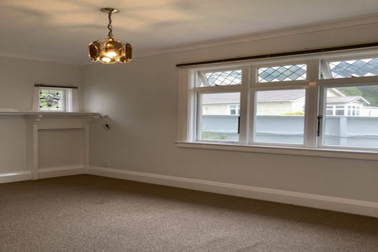 Photo of property in 195 Derwent Street, Island Bay, Wellington, 6023