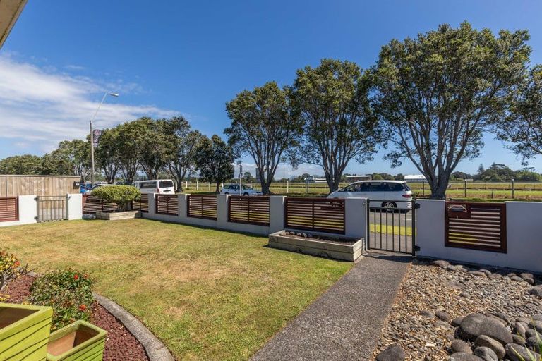 Photo of property in 133 Coronation Avenue, Welbourn, New Plymouth, 4310