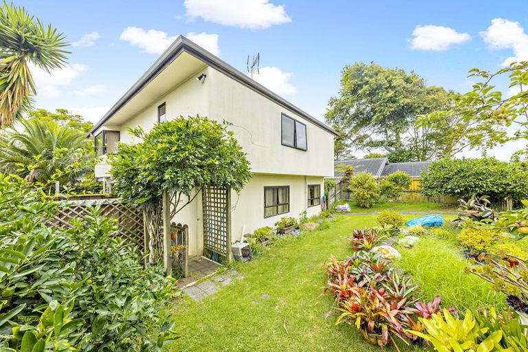 Photo of property in 123 Wattle Farm Road, Wattle Downs, Auckland, 2103