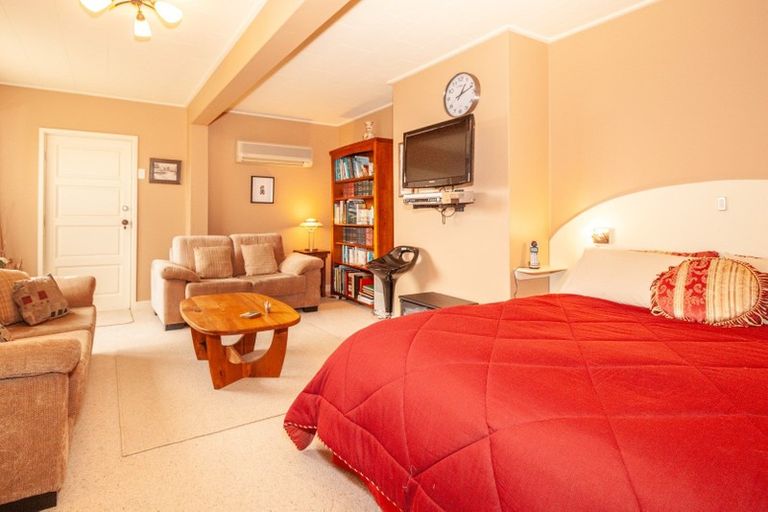 Photo of property in 52 Preston Crescent, Belleknowes, Dunedin, 9011