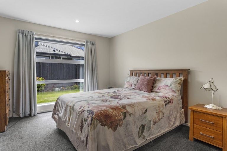 Photo of property in 2 Payne Court, Rangiora, 7400
