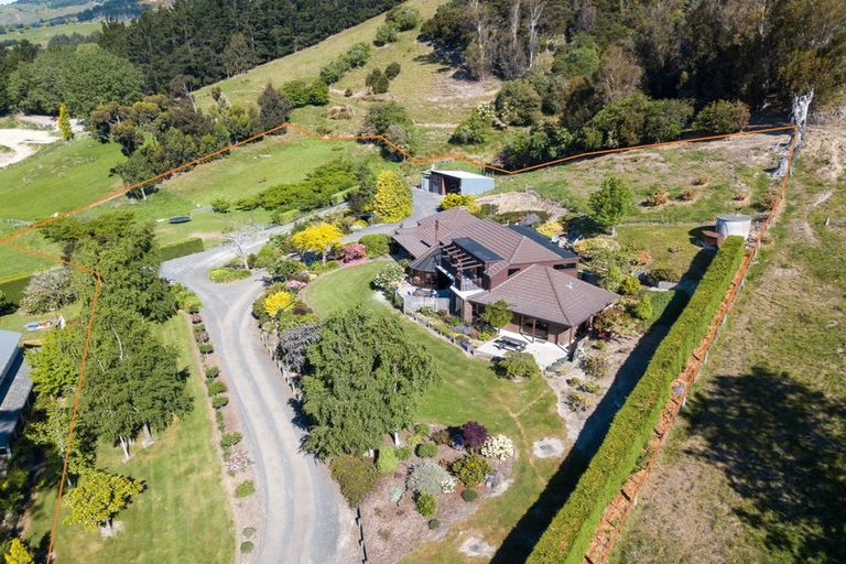 Photo of property in 1 Law Road, Allanton, Mosgiel, 9092