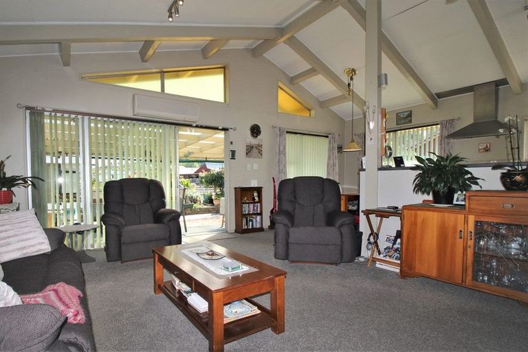 Photo of property in 5 Arnott Street, Alexandra, 9320