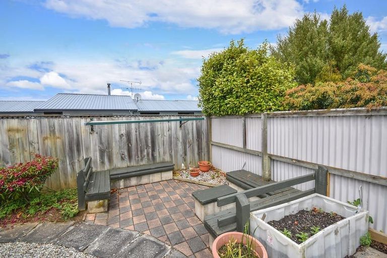 Photo of property in 2a Silverstream Drive, Mosgiel, 9024