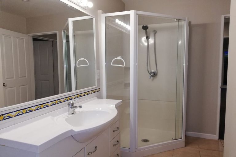 Photo of property in 70a Hounslow Street, Ilam, Christchurch, 8041