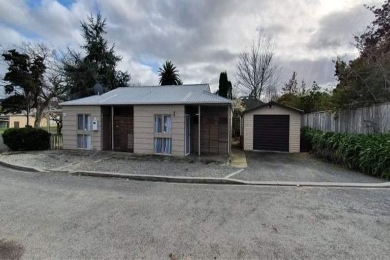 Photo of property in 140a Anzac Parade, Whanganui East, Whanganui, 4500