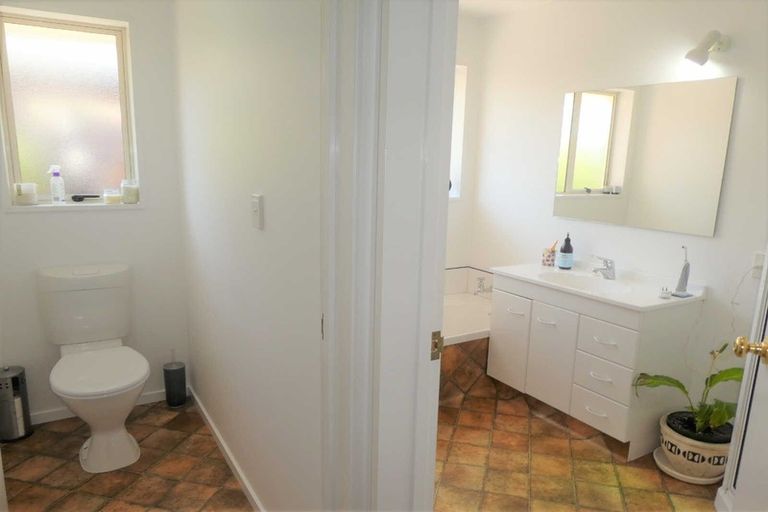 Photo of property in 1 Nina Lane, Somerfield, Christchurch, 8024