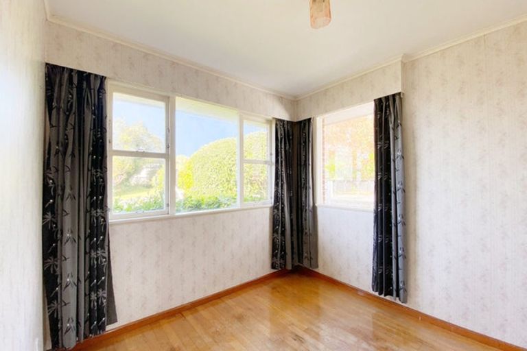 Photo of property in 58 Marlborough Avenue, Glenfield, Auckland, 0629