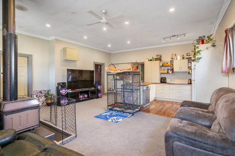 Photo of property in 9 Prince Street, Winton, 9720