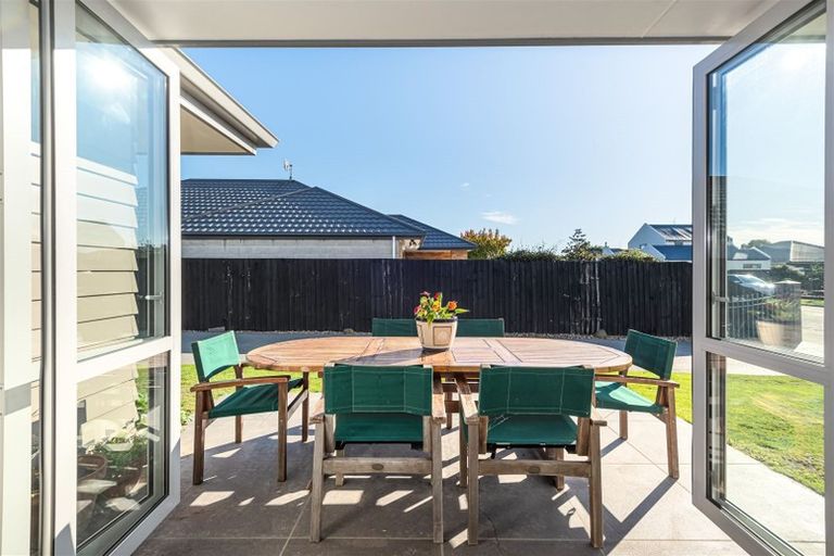 Photo of property in 28 Shearwater Drive, Woolston, Christchurch, 8023