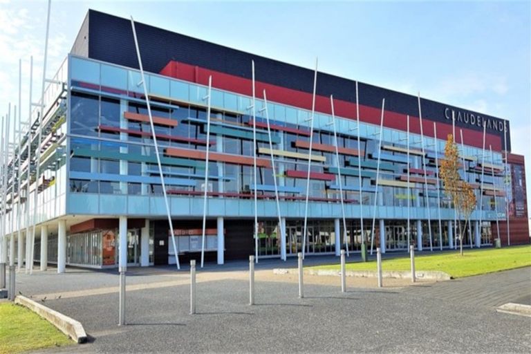 Photo of property in 1/877 Heaphy Terrace, Claudelands, Hamilton, 3214